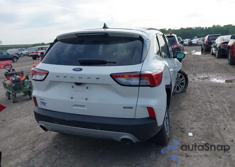 2021 Ford Escape Sel Hybrid z USA, uszkodzony, nr VIN 1FMCU9CZ7MUB16676